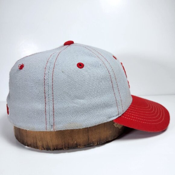 Calgary Flames Cap Hat Cap Med / Large Zephyr NHL Stretch Fit Hockey Grey & Red - Picture 6 of 11